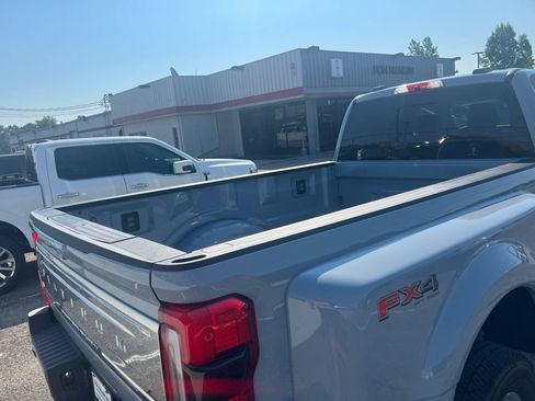 Used 2026 Ford F350 Platinum w/ Platinum Plus Package AWD/4WD image 16