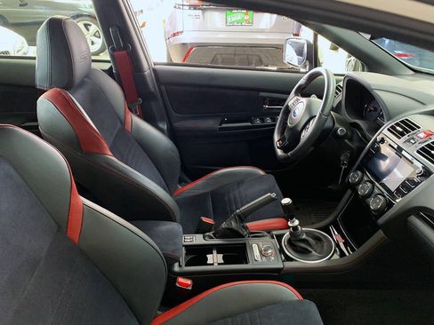 Used 2019 Subaru WRX STI AWD/4WD image 10