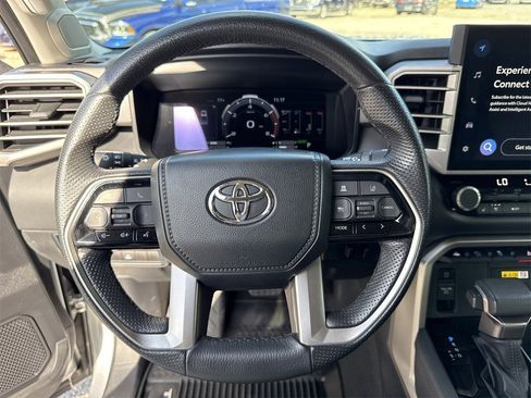 Used 2024 Toyota Tundra Limited image 25