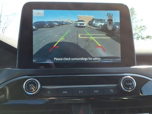 Used 2022 Ford Escape SEL w/ SEL Stealth AWD Package image 22