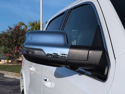 Used 2026 RAM 1500 Limited AWD/4WD image 11