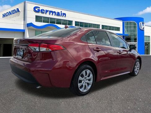 Used 2026 Toyota Corolla LE FWD image 5