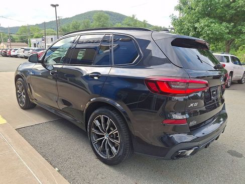 Used 2023 BMW X5 xDrive40i w/ M Sport Package AWD/4WD image 4