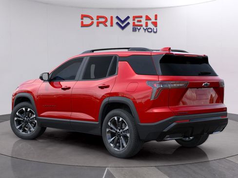 New 2026 Chevrolet Equinox RS image 2