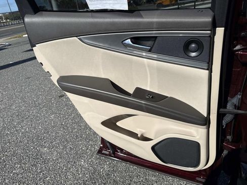 Used 2019 Lincoln Nautilus Reserve w/ Cargo Utility Package image 13