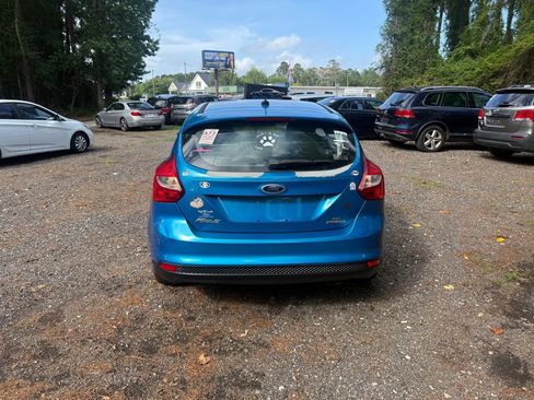 Used 2013 Ford Focus SE FWD image 5
