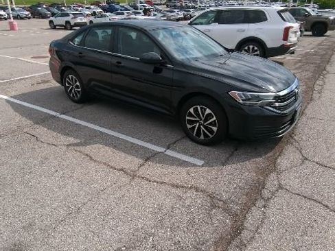 Used 2024 Volkswagen Jetta S FWD image 8