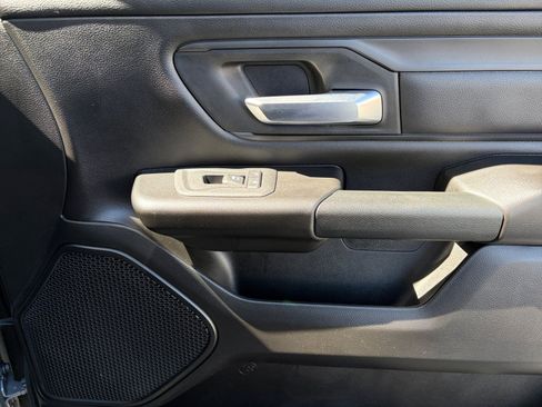 Used 2025 RAM 1500 Warlock AWD/4WD image 18