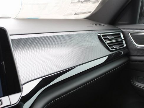 New 2026 Volkswagen Atlas Cross Sport SEL R-Line image 20