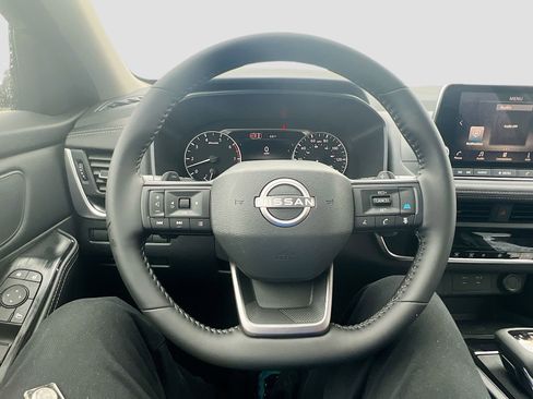 New 2026 Nissan Rogue SV FWD image 11