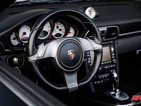 Used 2009 Porsche 911 Carrera S RWD image 6