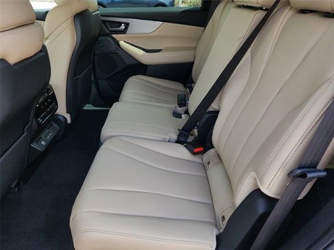 New 2025 Acura MDX Base image 17