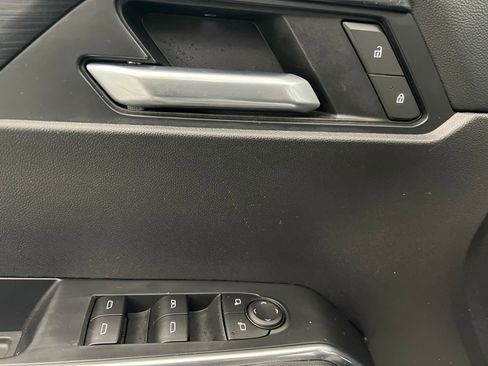 Used 2025 GMC Acadia Elevation image 12