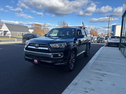 Used 2022 Toyota 4Runner Limited image 7