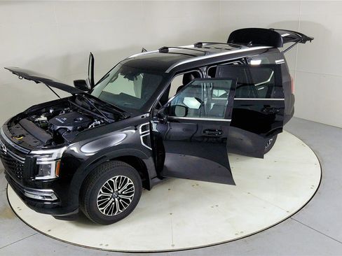 New 2026 Nissan Armada Platinum image 25