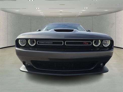 Used 2019 Dodge Challenger R/T w/ Plus Package image 8