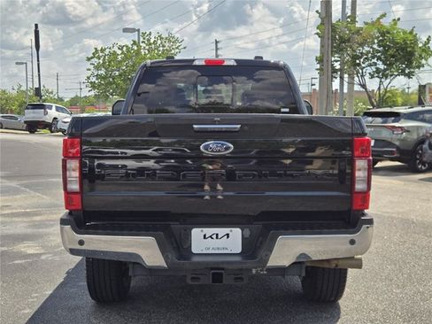 Used 2021 Ford F250 Lariat w/ Lariat Value Package AWD/4WD image 16