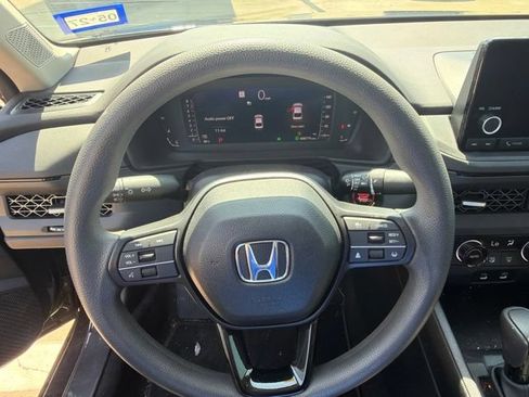 Used 2025 Honda Accord SE image 14