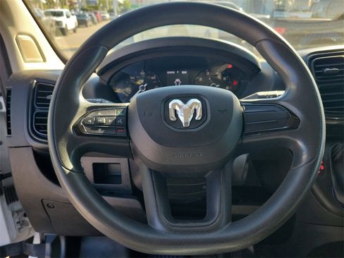 Used 2024 RAM ProMaster 2500 w/ Convenience Group image 12