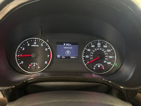 Certified 2022 Kia Seltos EX AWD/4WD image 8