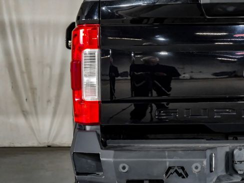 Used 2019 Ford F250 XLT w/ XLT Premium Package image 41