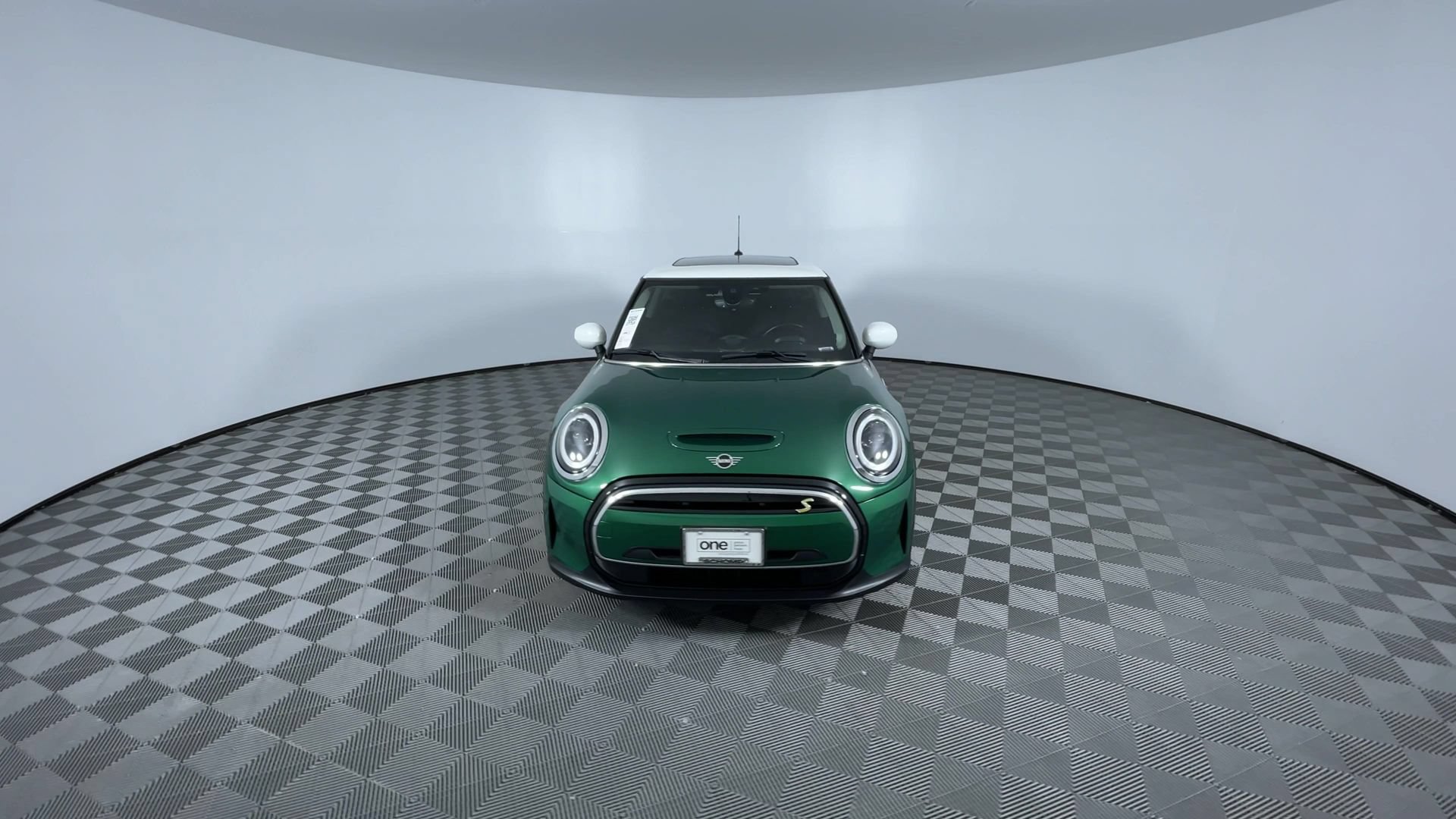 Used 2023 MINI Cooper SE FWD image 3