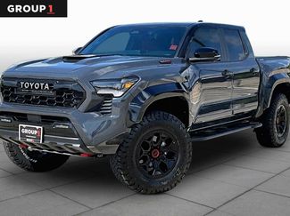 Used 2025 Toyota Tacoma TRD Pro AWD/4WD video 1