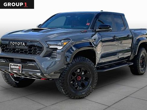 Used 2025 Toyota Tacoma TRD Pro AWD/4WD image 1