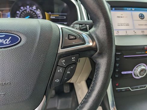 Used 2019 Ford Edge Titanium w/ Cargo Accessory Package image 34