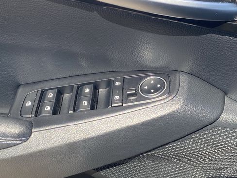 Certified 2023 Kia Seltos S w/ Navigation Package FWD image 19