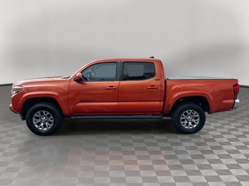 Used 2018 Toyota Tacoma SR5 image 6