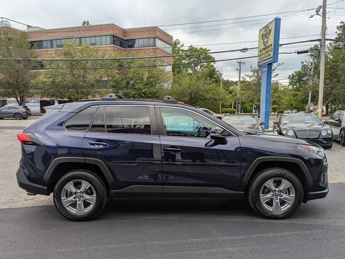 Used 2022 Toyota RAV4 XLE w/ Convenience Package AWD/4WD image 6