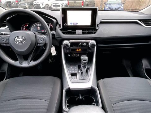 Used 2025 Toyota RAV4 LE image 14