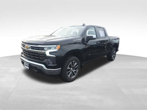 Certified 2024 Chevrolet Silverado 1500 LT AWD/4WD image 3