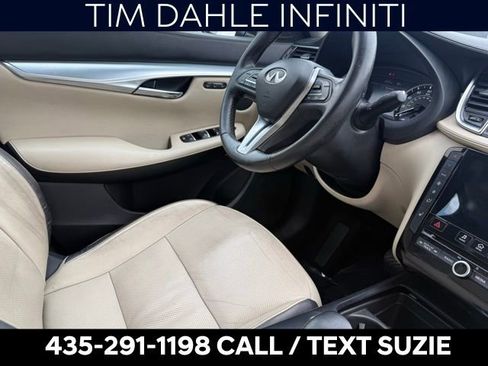 Used 2019 INFINITI QX50 Essential w/ Premium Heat Package image 14