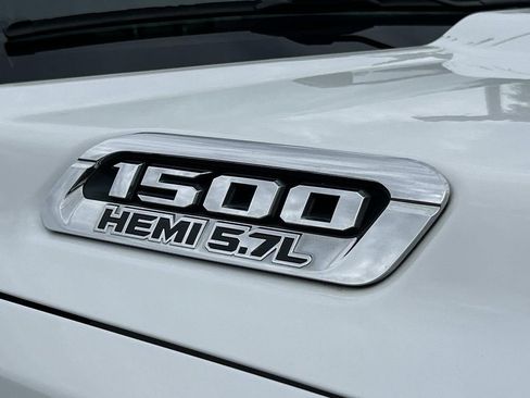 Used 2019 RAM 1500 Limited image 12