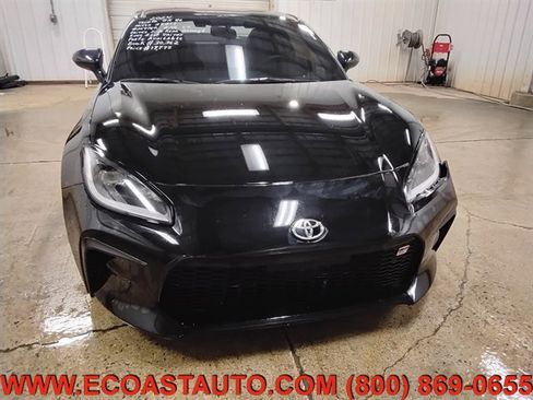 Used 2024 Toyota GR86 Premium image 7