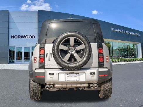 Certified 2024 Land Rover Defender 110 SE image 5