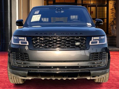 Used 2022 Land Rover Range Rover Westminster Edition image 3