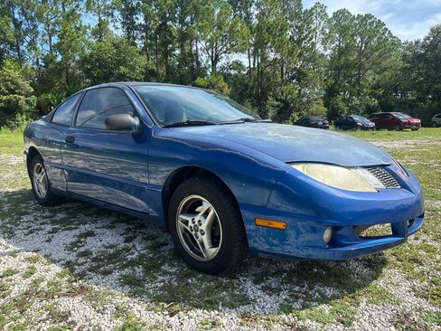 Used 2004 Pontiac Sunfire Coupe w/ 1SB Preferred Equipment Group FWD image 7