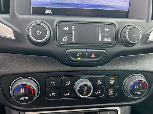 Certified 2022 GMC Terrain SLT w/ Elevation Edition image 30