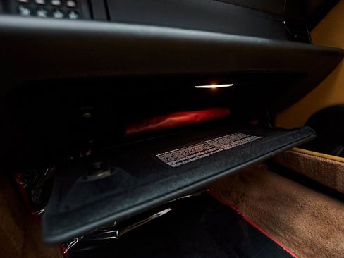 Used 1991 Porsche 911 Turbo image 47