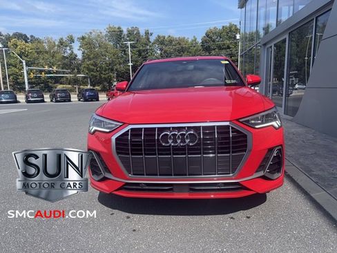 Certified 2025 Audi Q3 2.0T Premium Plus w/ Premium Plus Package image 6