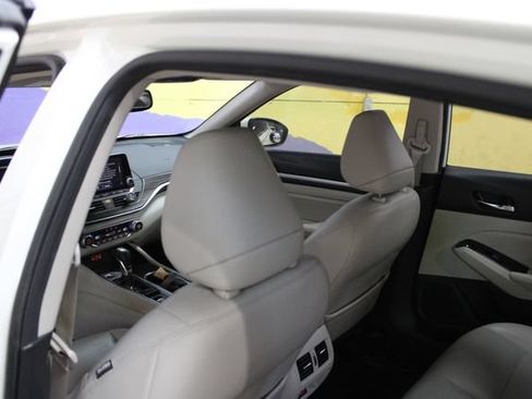 Used 2020 Nissan Altima 2.5 Platinum AWD/4WD image 10