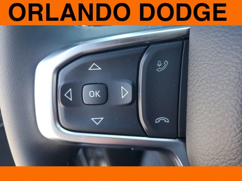 New 2026 RAM 1500 4x4 Crew Cab image 14