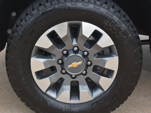 New 2026 Chevrolet Silverado 2500 Custom w/ Custom Value Package AWD/4WD image 11