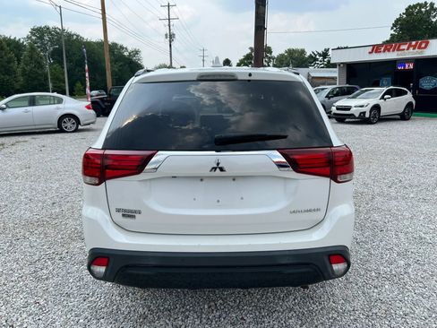 Used 2019 Mitsubishi Outlander SEL AWD/4WD image 7