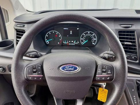 Certified 2025 Ford Transit 250 Low Roof w/ Exterior Upgrade Package RWD image 27