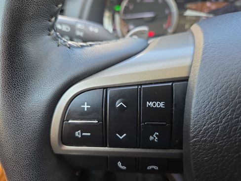 Used 2022 Lexus RX 350 AWD w/ Premium Package image 19