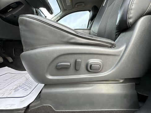 Used 2018 Nissan Titan PRO-4X image 14